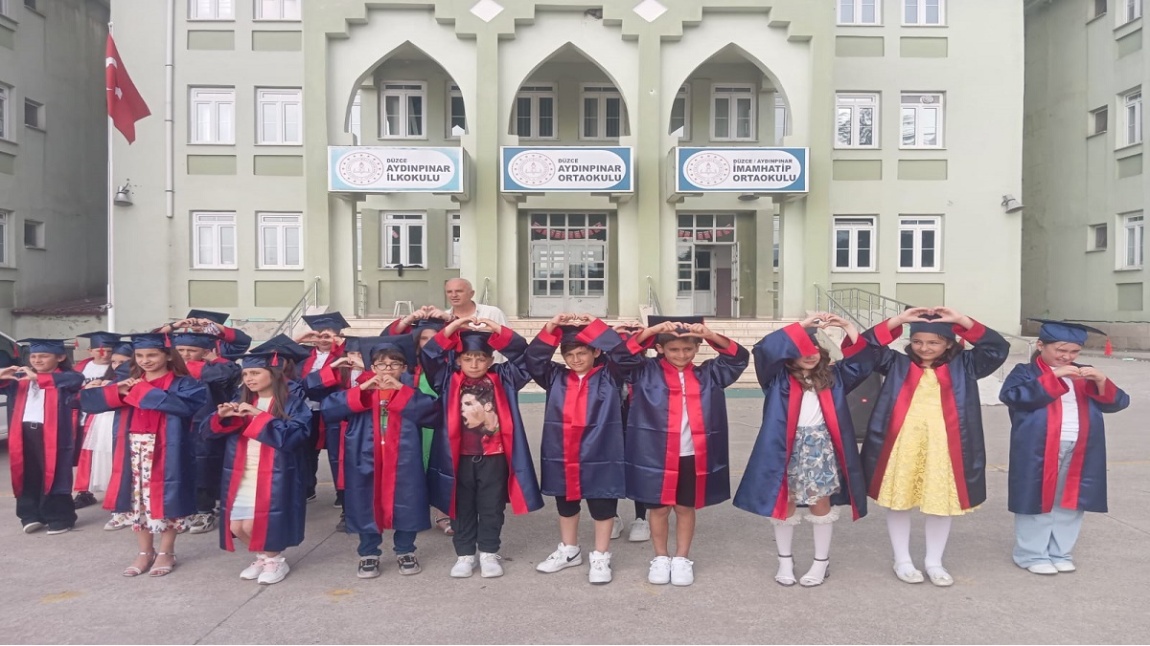 4/A VE 4/B SINIFLARIMIZIN MEZUNİYET TÖRENİ